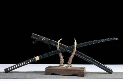 Formation Breaker - Katana Forjada a Mao em Aco carbono 1045