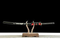 Alternative view of Crimson Blaze - Katana Forjada a Mao em Aco carbono 1065