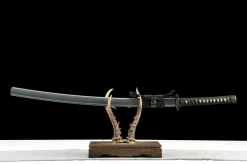 Dark Soul - Katana Forjada a Mao em Aco carbono 1065