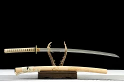 Alternative view of Elegant Edge - Katana Forjada a Mao em Aco carbono 1065