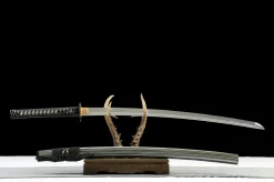 Alternative view of Ink Blossom - Katana Forjada a Mao em Aco carbono 1065