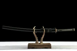 Alternative view of Steel Fang - Katana Forjada a Mao em Aco carbono 1065