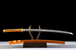 Alternative view of Steel Moon - Katana Forjada a Mao em Aco carbono 1065