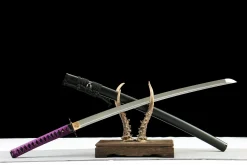 Alternative view of Abyss Edge - Katana Forjada a Mao em Aco Damasco temperado argila