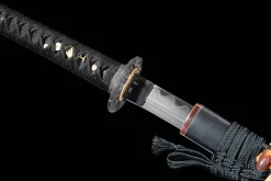 Soberano da Noite Escura - Katana Forjada a Mao em Aco Damasco temperado argila