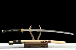 Alternative view of Dark Cloud Slash - Katana Forjada a Mao em Aco ferramenta T10