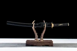 Alternative view of Leque Negro Dourado - Wakizashi Forjada a Mao em Aco carbono 1065