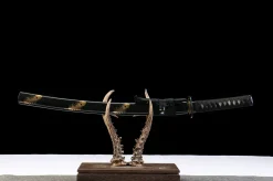 Golden Plume - Wakizashi Forjada a Mao em Aco ferramenta T10