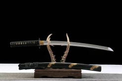 Alternative view of Golden Plume - Wakizashi Forjada a Mao em Aco ferramenta T10
